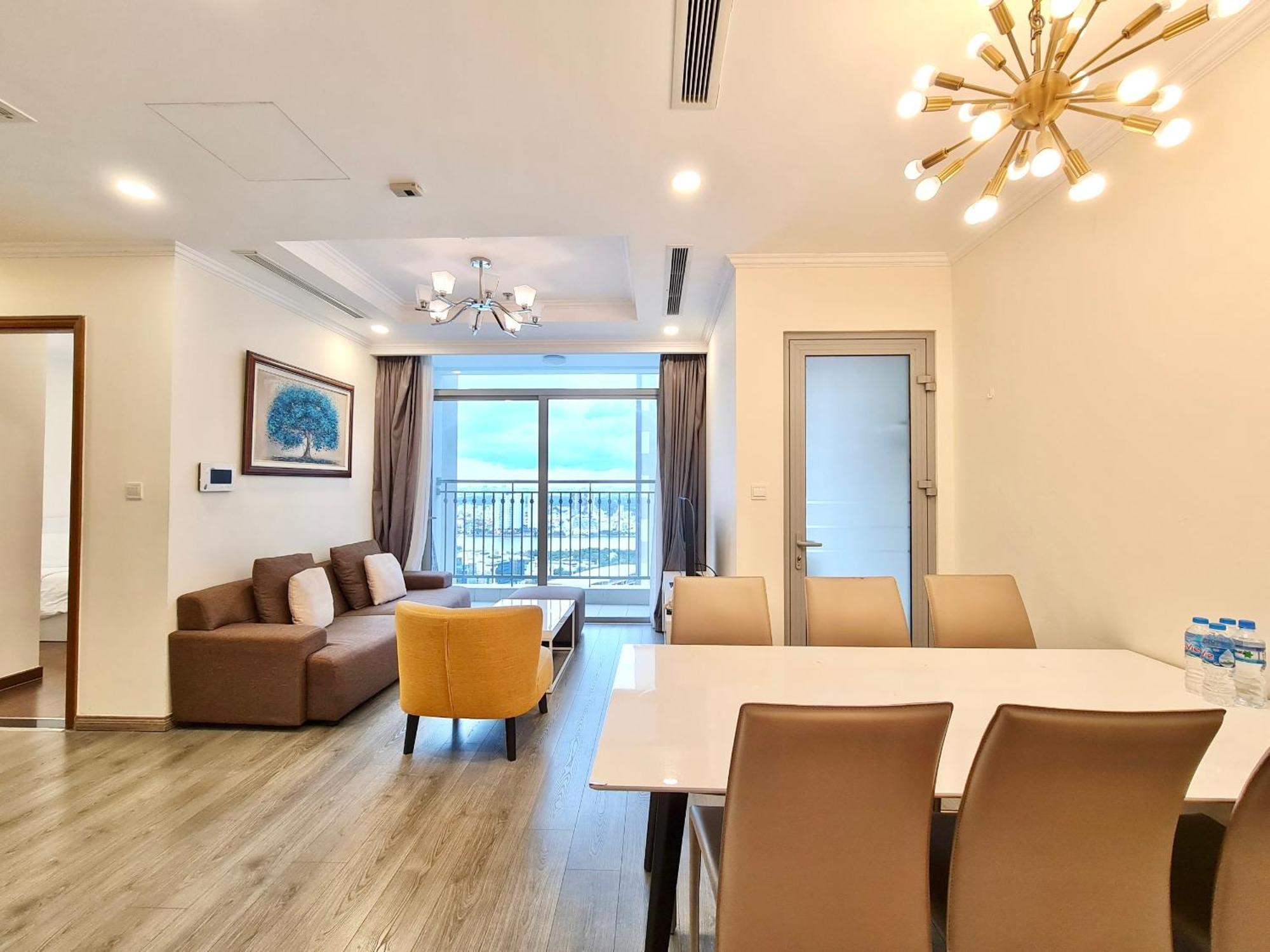 2 Bed At Landmark Plus - Vinhomes